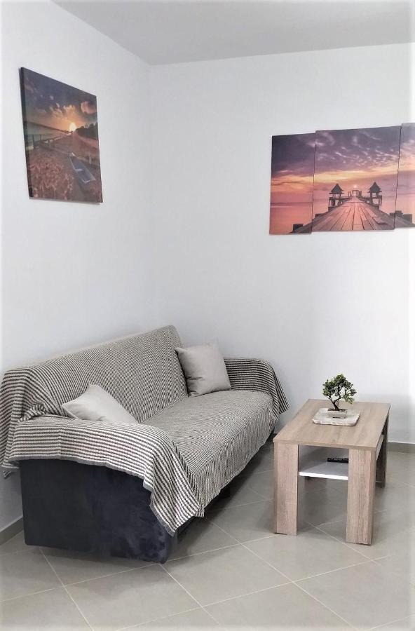 Alana Cozy Place ลิเมนาเรีย ภายนอก รูปภาพ